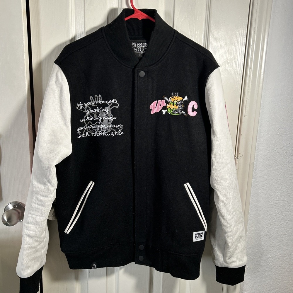 Wedding Cake Varsity Style Jacket Size Small‎